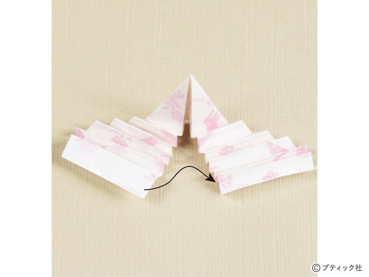 簡単 割りばしの箸袋や折り紙で作れる白鳥の箸置きの折り方 ぬくもり