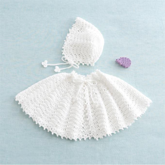 赤ちゃんのセレモニーに 手編みがかわいいボンネットの編み方 ぬくもり