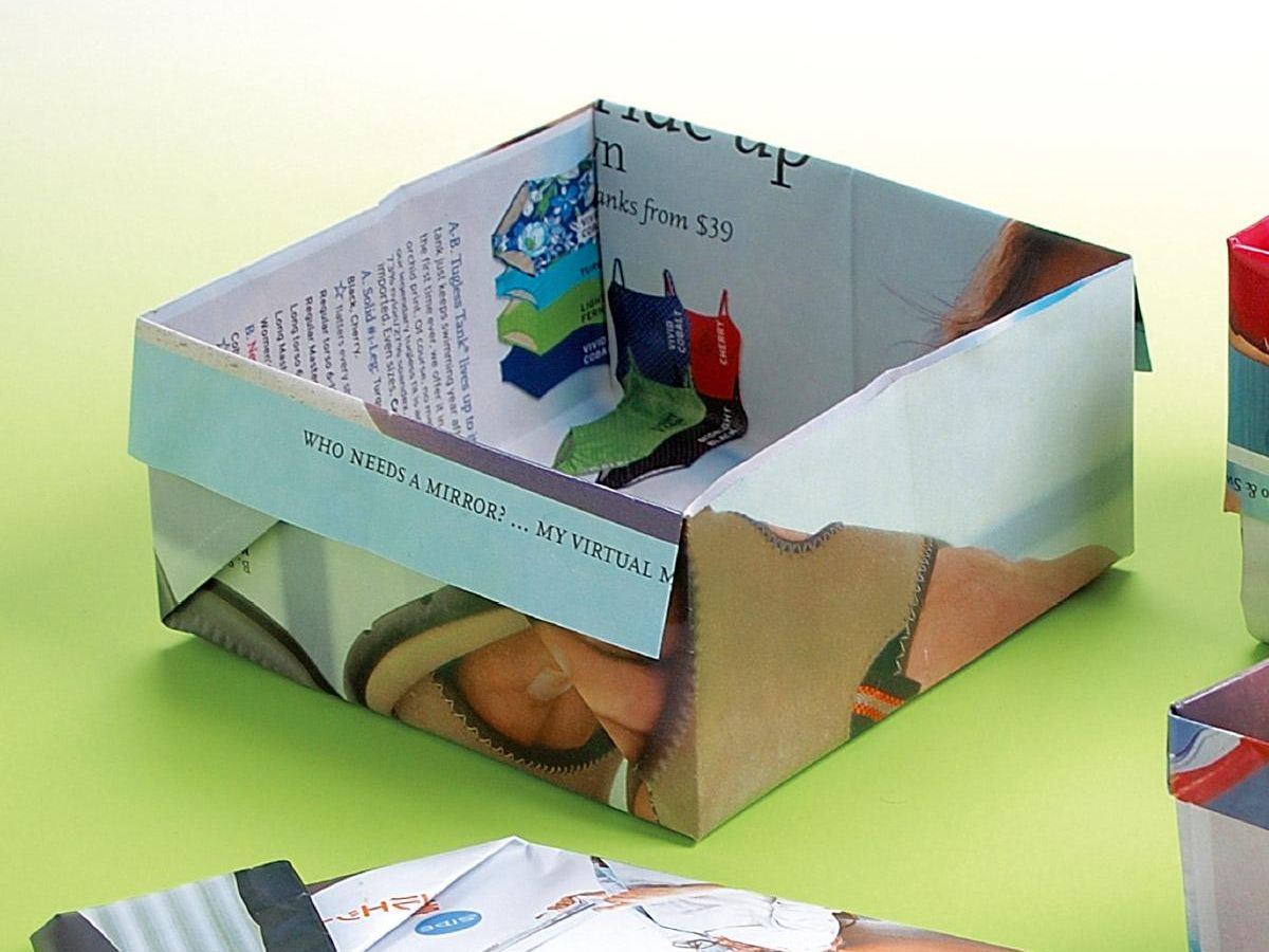 簡単 ゴミ箱の代わりになる 折り紙の箱の折り方 1ページ目 ぬくもり