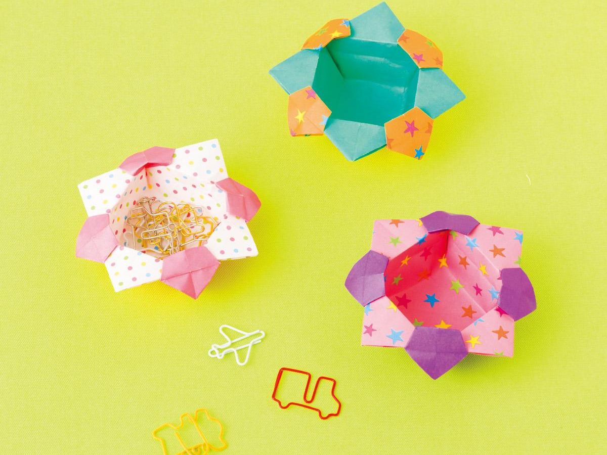 簡単 折り紙1枚で作る 花の小箱 の折り方 ぬくもり