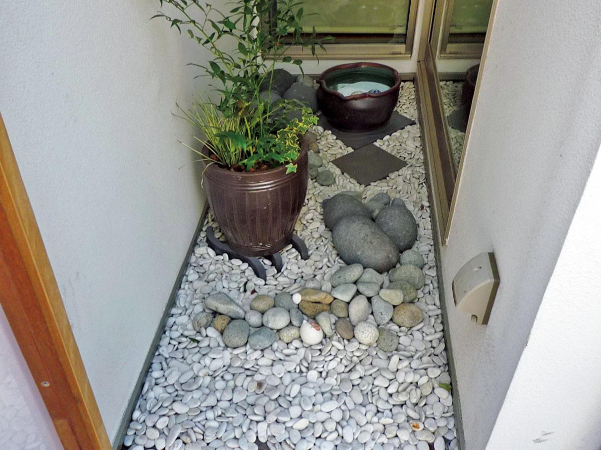 庭づくりのコツ 狭いスペースを有効利用して坪庭をつくる やり方 ぬくもり