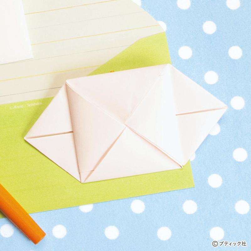 「羽根つき折り手紙 」の作り方
