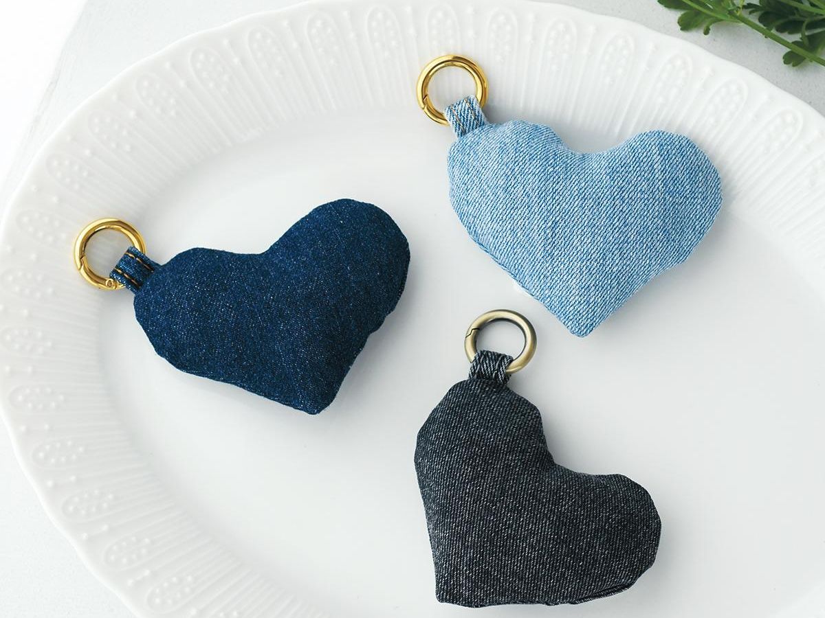 デニムのふっくらハートのチャーム」の作り方｜ぬくもり