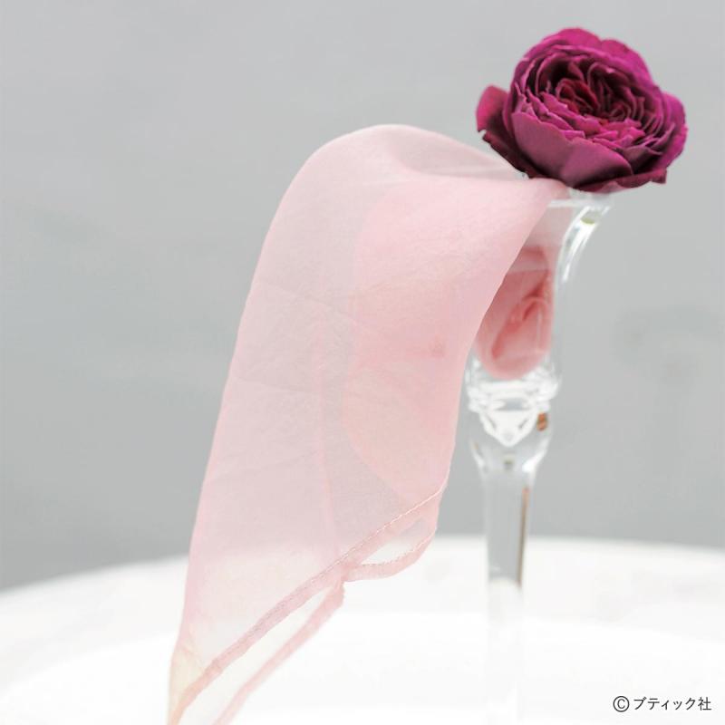 「バラの花びらで染める」やり方を解説