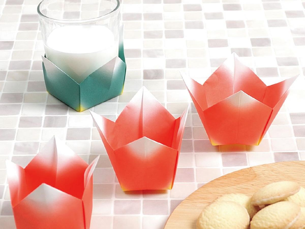 折り紙 立体的なチューリップの折り方 コップカバーにも ぬくもり