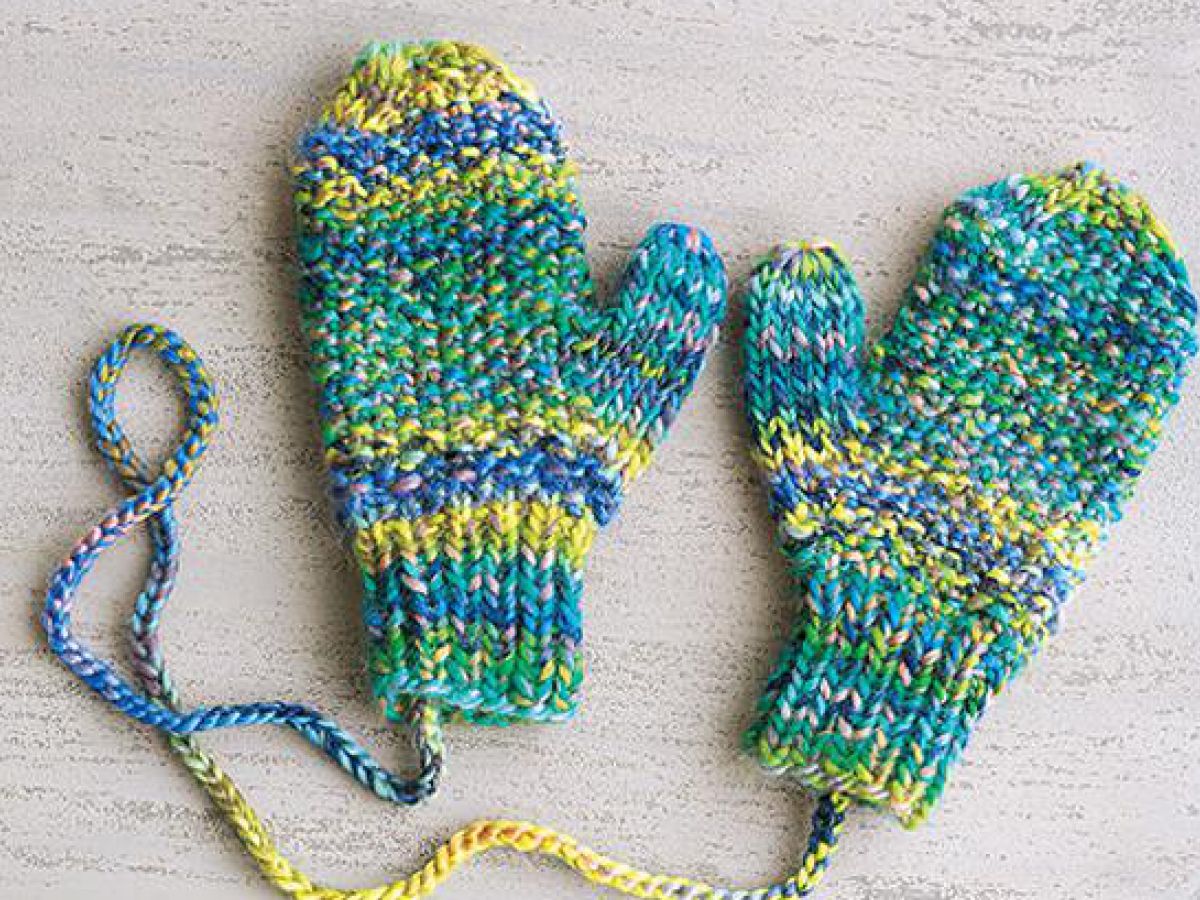 手編みのニット セーター 冬の小物の編み方 10選 ぬくもり