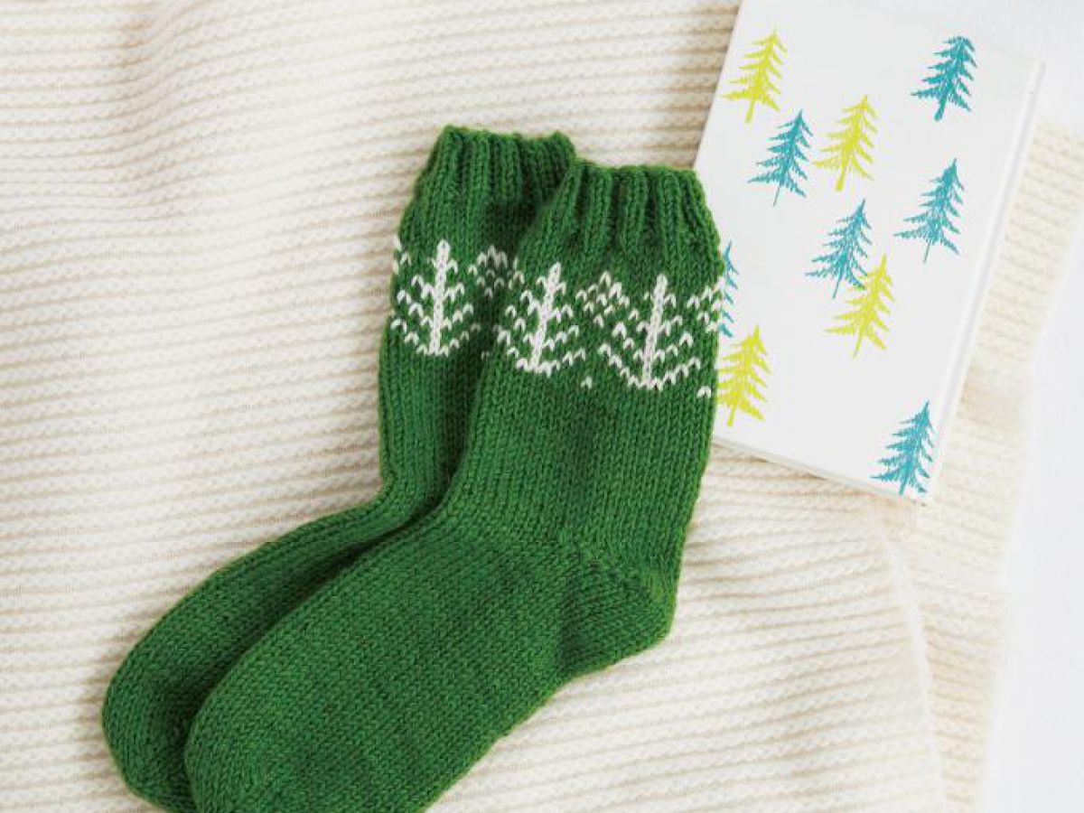 編み図付き かわいいニット靴下 の編み方 ぬくもり